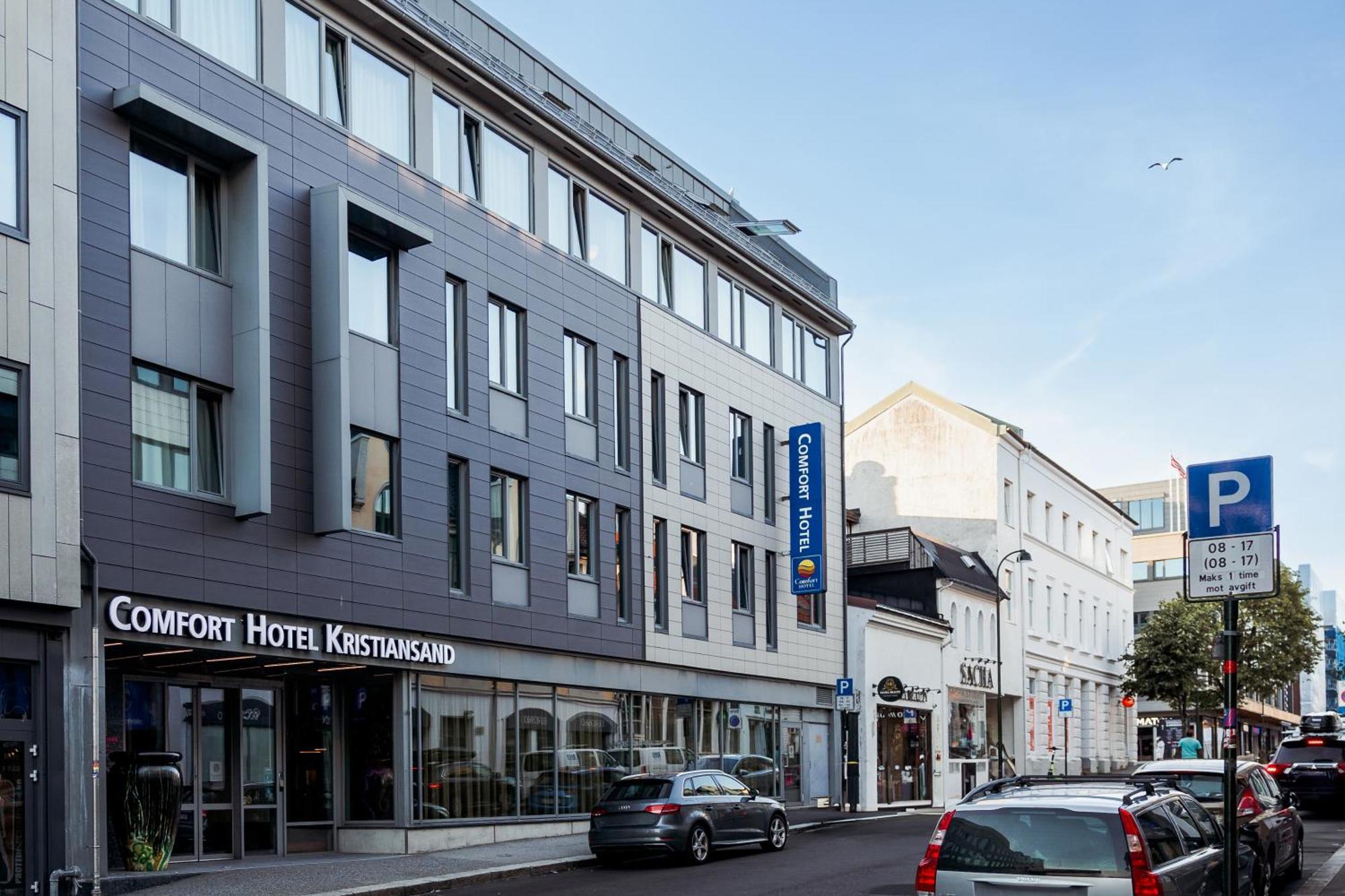 Comfort Hotel 3*